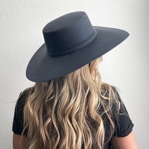 Universal Thread Grey Wool Hat NWT